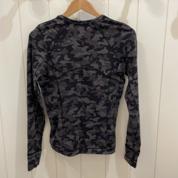 ⭐️Lululemon Runderful Long Sleeve Top—Beautiful!! New With Tags—Size 8 - Picture 5 of 6